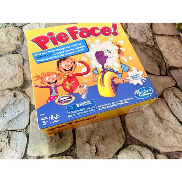2 KIDS GAMES-ZINGO & PIE IN FACE - Picture 7 of 8